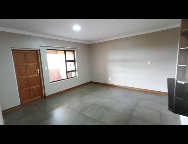 2 BEDROOM APARTMENT TO LET IN BLANCHEVILLE